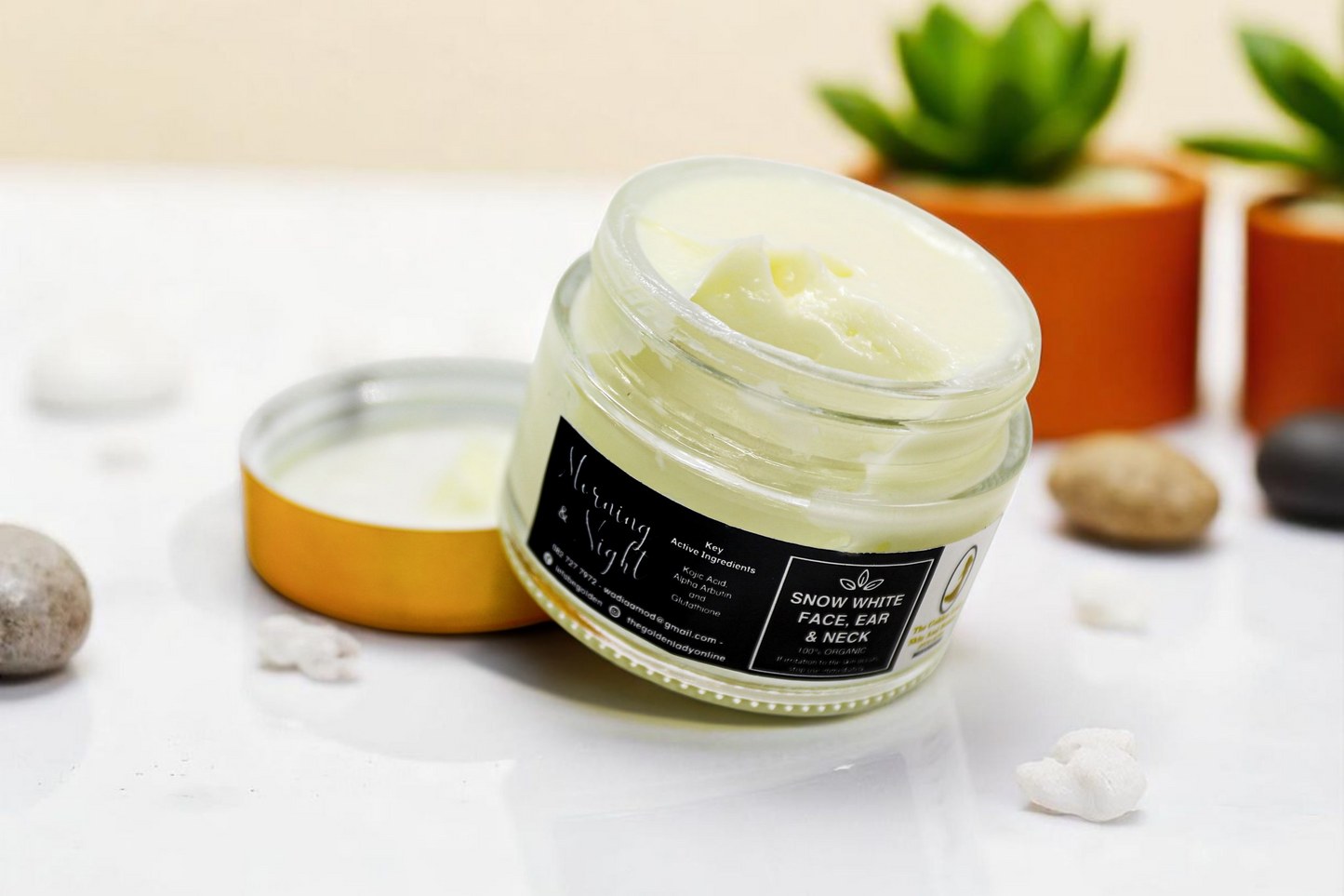 Snow White Face Ear and Neck Cream