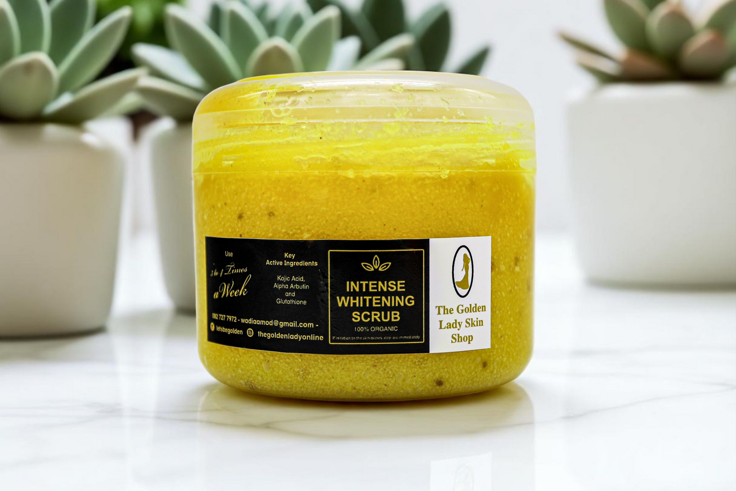 Intense Whitening Scrub
