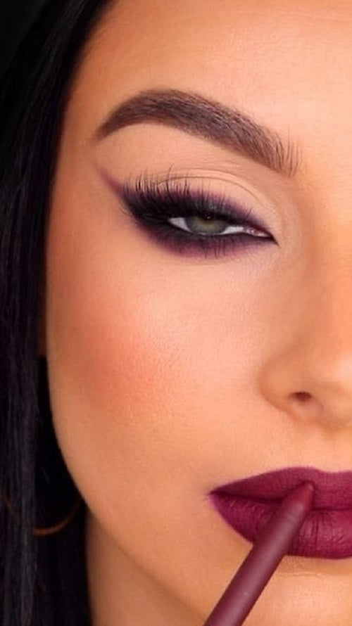 Naughty Nude Eye Shadow Palette