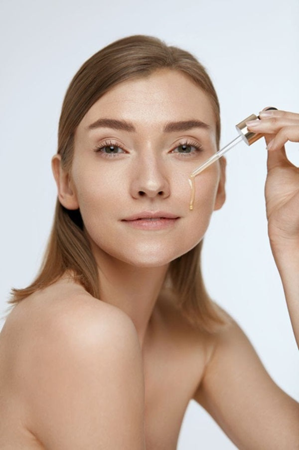 Luxury Lightening Vitamin C Serum